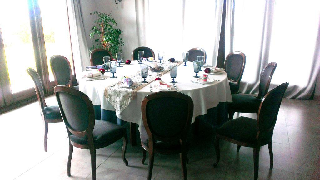 Hotel Villa Monter Alcañiz Buitenkant foto