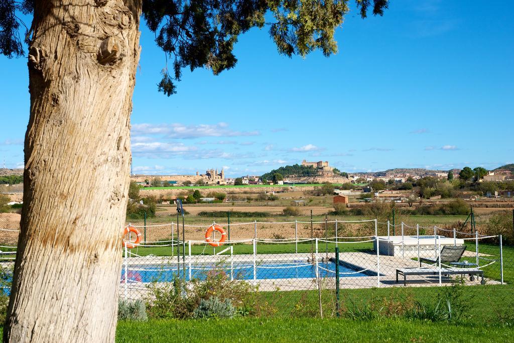 Hotel Villa Monter Alcañiz Buitenkant foto