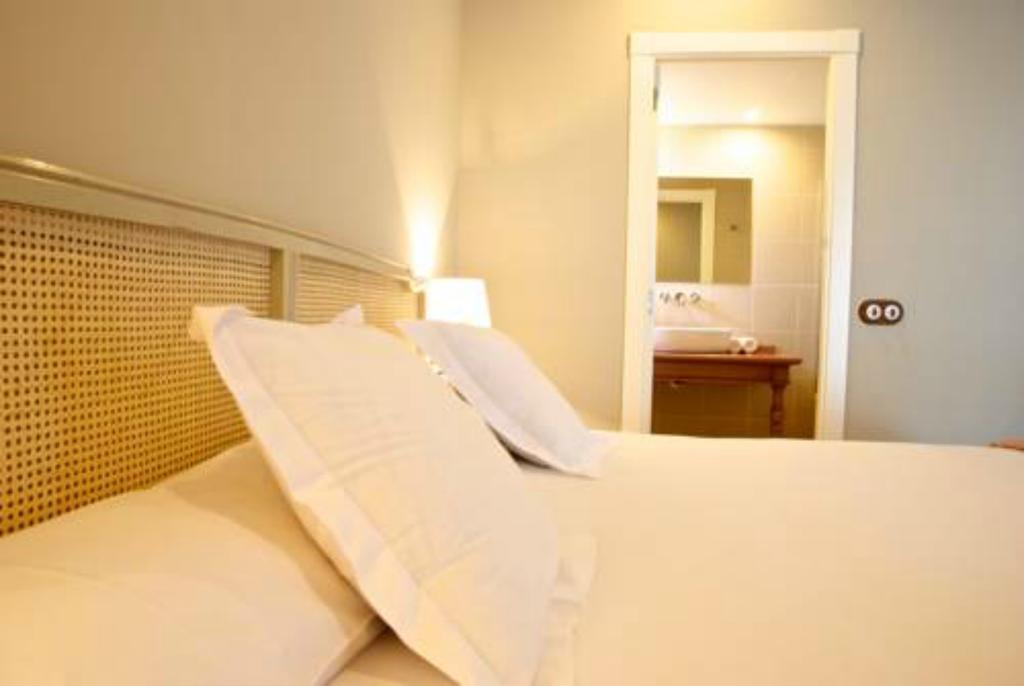 Hotel Villa Monter Alcañiz Buitenkant foto