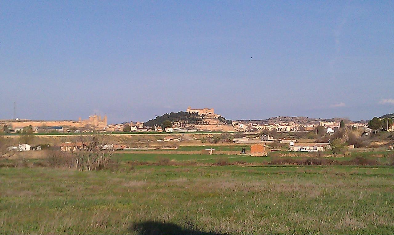 Hotel Villa Monter Alcañiz Buitenkant foto
