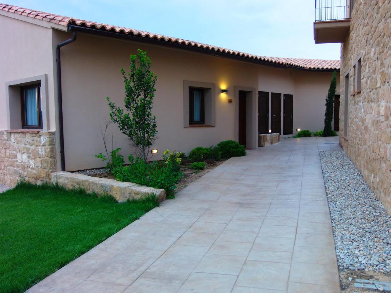 Hotel Villa Monter Alcañiz Buitenkant foto